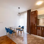 Apartment очарователен до морската градина *