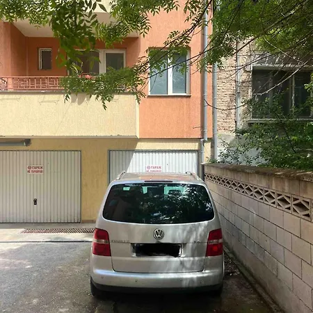 Apartment Seaside Serenity Charming By Sea Garden Varna